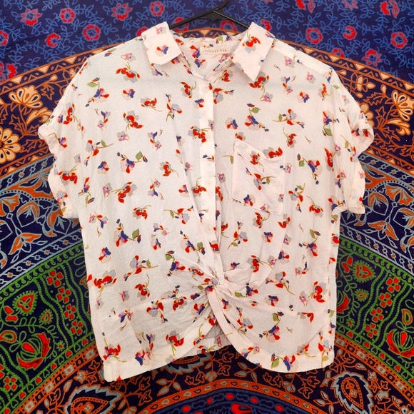 Blouse - Picture 1 of 2